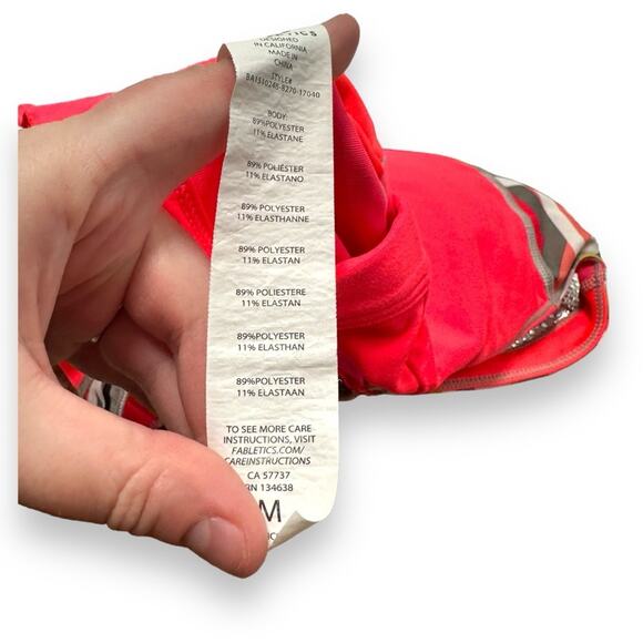 Fabletics Hot Pink & Multicolor Abstract Print Hook & Eye Sports‎ Bra Sz M - Picture 4 of 5